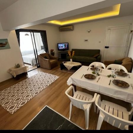Girne Center 3 Rooms 150 M To Beach Extérieur photo
